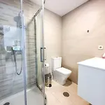 Beachfront With Pool & Parking * Marbella