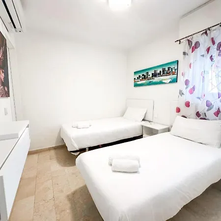 Apartamento Beachfront With Pool & Panoramic Views