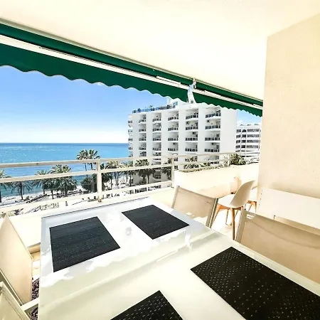 Beachfront With Pool & Panoramic Views